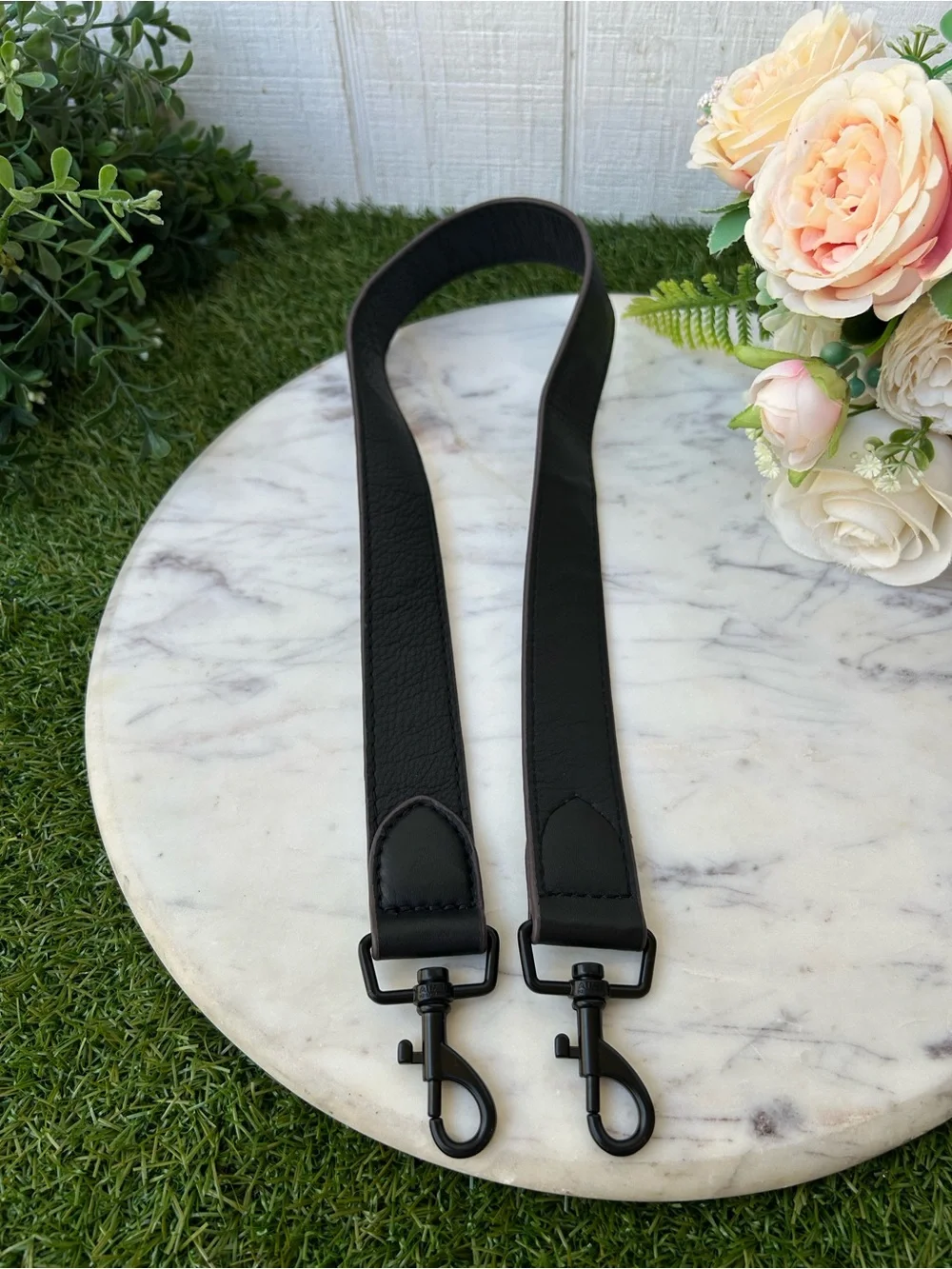 AIMEE  Kestenberg leather strap black / NEW